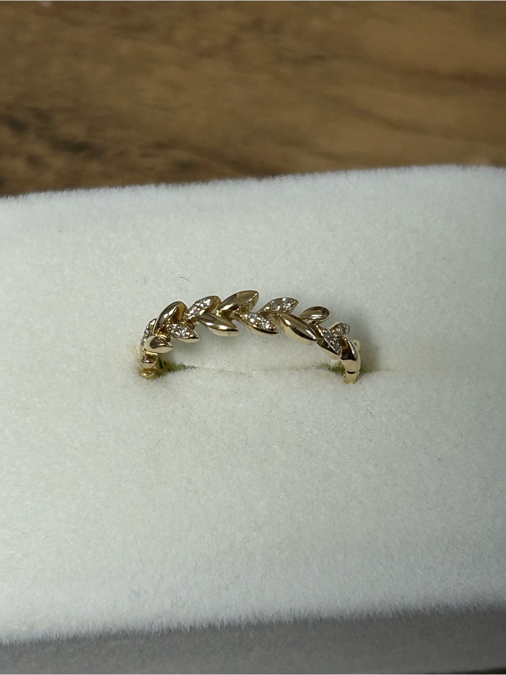 10k Gold Leaf Band Ring - Women Jewelry